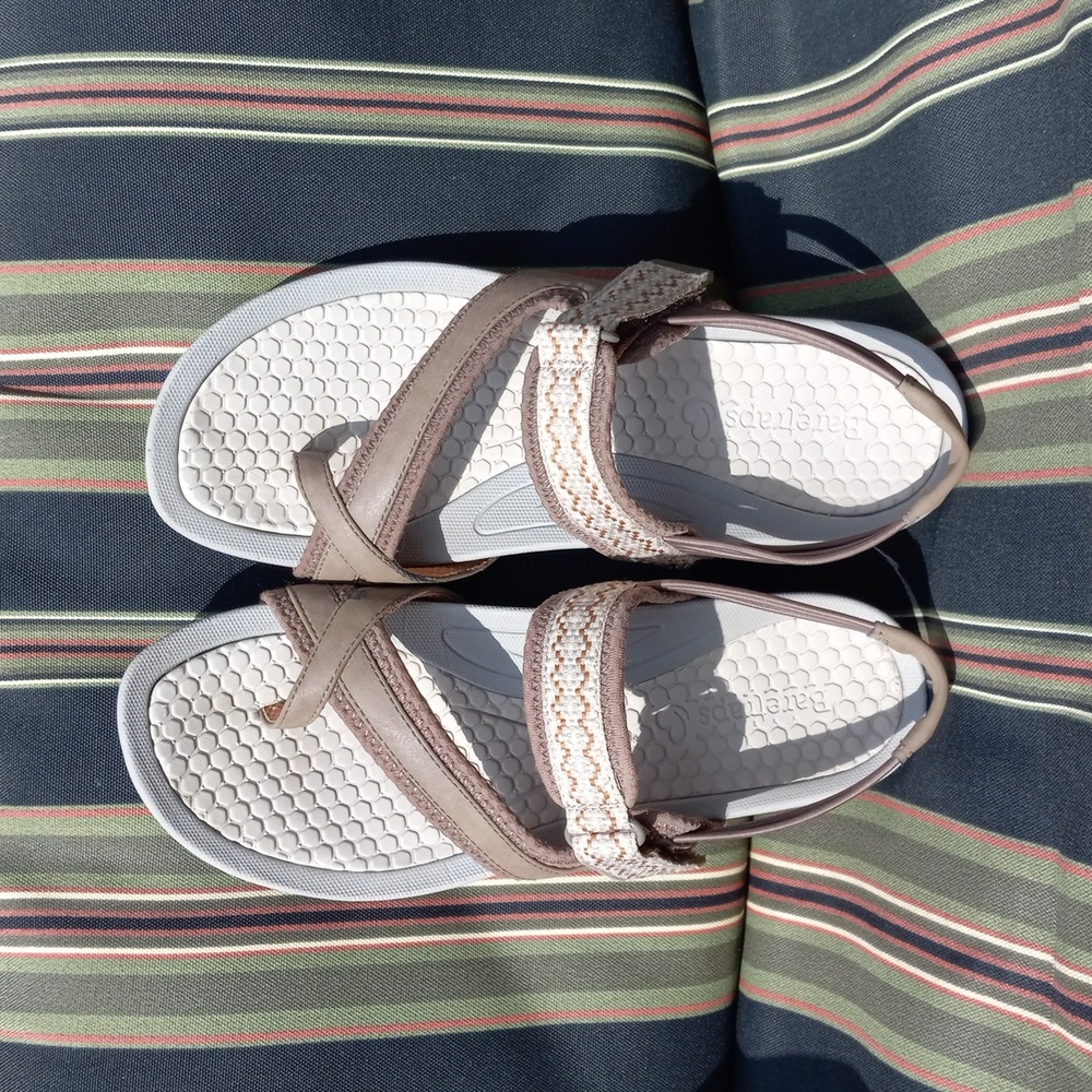 Baretraps sandals
